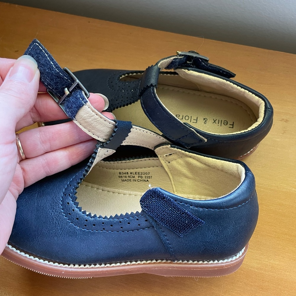 Pristine toddler shoes